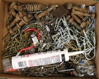 2778 - Box lot of tools
