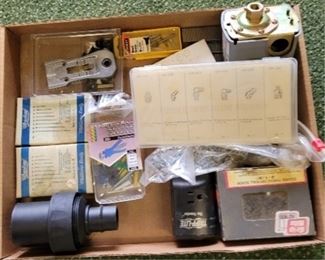 2787 - Box lot of tools
