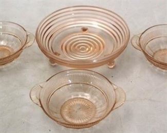 4007 - 4 Pieces pink depression glass
