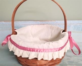 4025 - 1998 Longaberger basket 8 x 7
