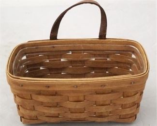 4030 - 1989 Longaberger basket 9 x 5 x 5
