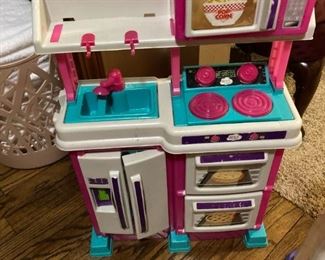 childs kitchen play area 