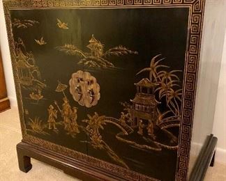 cabinet Asian Inlaid motif