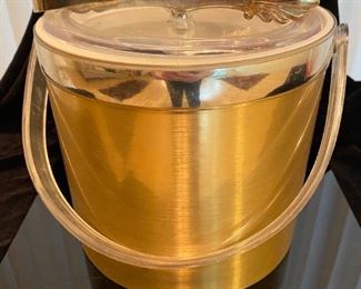 Ice bucket with tongs