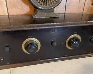 Super Carol Dyne Radio Receiver with Metal Art Deco Speaker