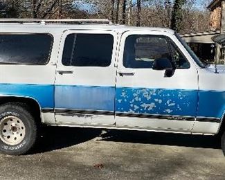 1991 Chevrolet Suburban Silverado (270,000 Miles, New Engine at 180,000 Miles)