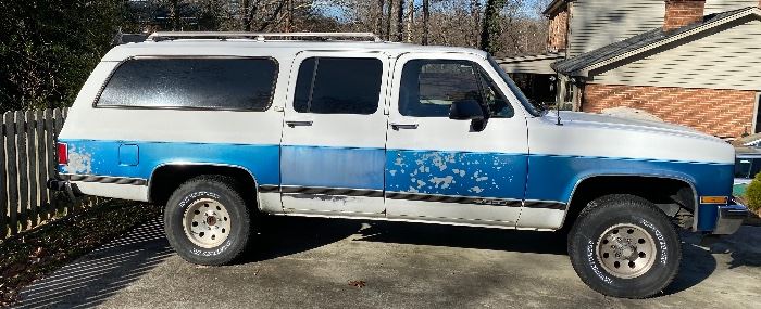 1991 Chevrolet Suburban Silverado (270,000 Miles, New Engine at 180,000 Miles)   