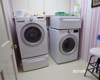 washer & dryer