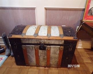 vintage trunk
