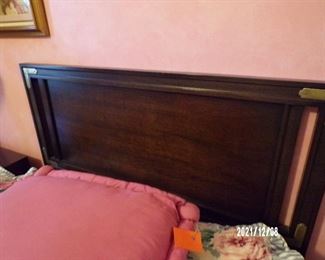 pair of these twin beds