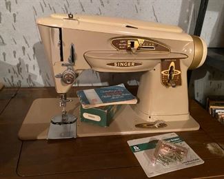 Vintage Singer Model 503A Slant-O-Matic Rocketeer Sewing Machine with Table