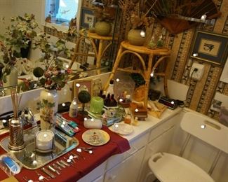 bathroom decor, Japanese decor, bamboo, fans, vanity, mirrors, candles, glass, vases, nail trimmers, scissors, Old Spice, perfume
