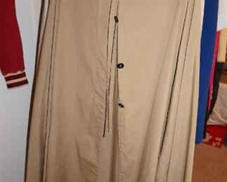 vintage womens rain cape / rain cloak
