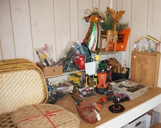 Wicker/rattan tableware - placemats, decor, Xmas decor, creche, angel tree toppers, power hand tools, flashlights
