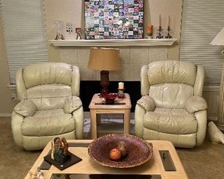 Leather Recliners, Coffee Table, End Table, Lamp, Decor