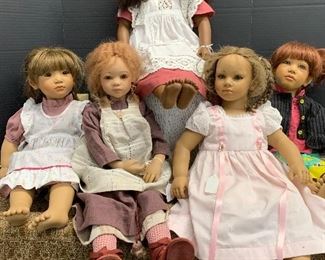 Annette Himstedt dolls.