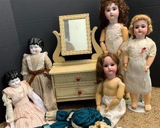 More Antique French and German dolls