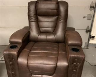 Electric Reclining Chair (never used)