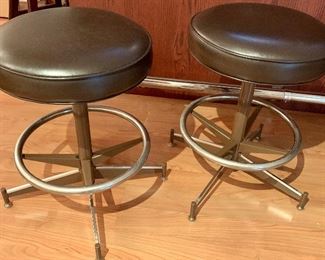 Round bar stools 17"×17"×23.5" 
$39each, 2 available