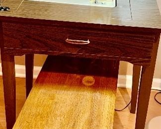 Montgomery Ward Sterling Sewing Machine w/ cabinet 24"(47.75-open)×17"×29.75" $49  
w/ bench -$59 Total