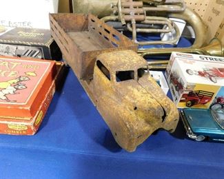 Wyandotte steel truck 