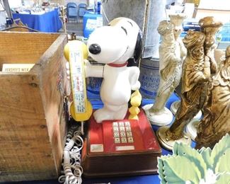 Snoopy telephone light