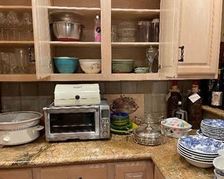 small appliances, mixing bowls, display dishes, dish sets, slow cooker, stemware
