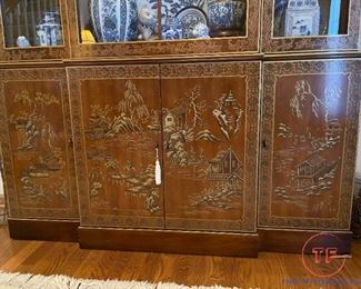 DREXEL HERITAGE Asian Themed Lighted Display Cabinet