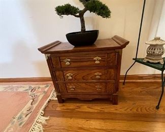 LANE Small Chinese Pagoda Style Chest / Table