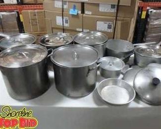 5 Large Stainless Steel Pans, 3 Regular Pans and Miscellaneous Lids