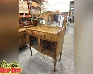 Beautiful Antique Tiger Oak Server with Mirror