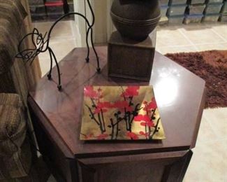 mid century end table $150