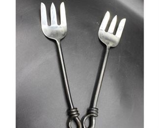 Pair of Metal Knot Design Large Serving Forks