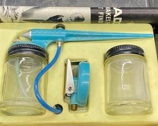 Vintage Badger No. 250 Paint Spray Air Brush Set