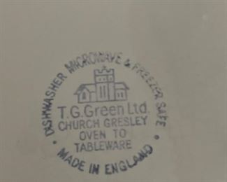 T.G. Green Oven to Tableware White Serving Bowl. Measures 14" D. Photo 2 of 2.