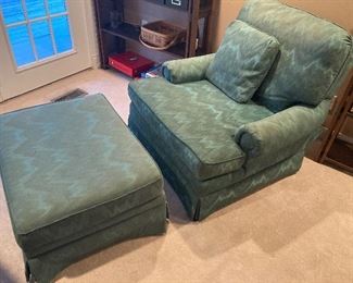 Upholstered chair and ottoman $60

Buy it now, call Bill Anderson 615-585-9301