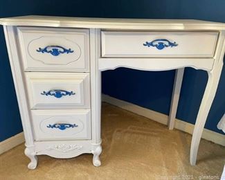 4 Drawer Desk