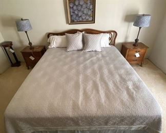 Elegant King Bedroom Set