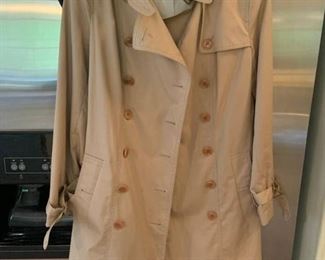 Ladies Banana Republic Khaki Color Trench Coat
