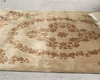 Large Beige Wool Rug with Scroll Design