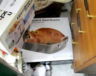 Unopened toasters and cook ware
