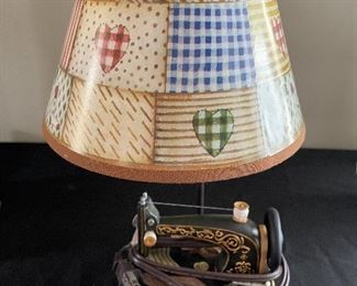 Sewing lamp