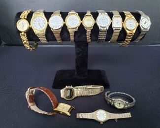 https://ctbids.com/estate-sale/13112/item/1139493 Collection Of Timex, Sarah Coventry, Guess And Other Wrist Watches
You'll always know what time it is with this collection of Timex, Details, Delphi, Guess, Caravelle, Orient and Sarah Coventry watches. Some watches have broken bands as shown in pictures. 