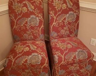 https://ctbids.com/estate-sale/13112/item/1188097 Two Matching Formal Chairs
Two beautiful chairs with designer fabric featured burgundy and teal colors with floral design. The chairs measure 26" deep, 40" in height and 18" in seat width. 