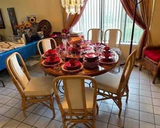 Dining room table and chairs 