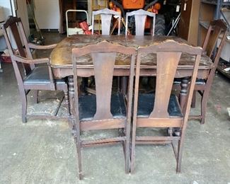Antique Solid Wood Dinning Table, 33" x 55" x 44", Includes 6 Chairs, 39.5" x 17" x 17"