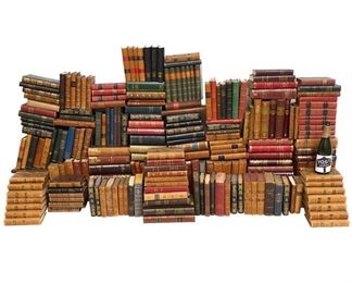 Large collection of vintage Danish books, to include fiction, nonfiction, etc