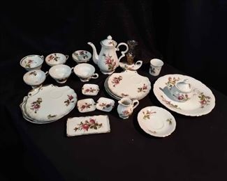 Beautiful Flowered Tea Set From Japan