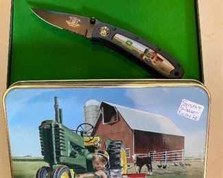 Smith & Wesson Limited Edition Knife-John Deere w/Tin