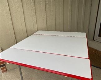 Tepco Enamel Top Expandable Table